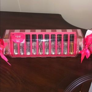 Multiple scents from VS